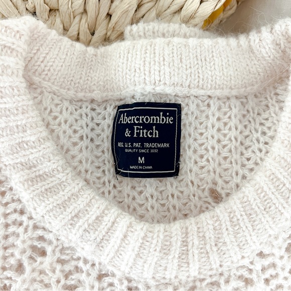 Abercrombie & Fitch Sweater - Picture 2 of 4